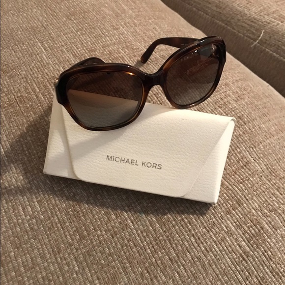 Michael Kors sunglasses - Picture 2 of 2